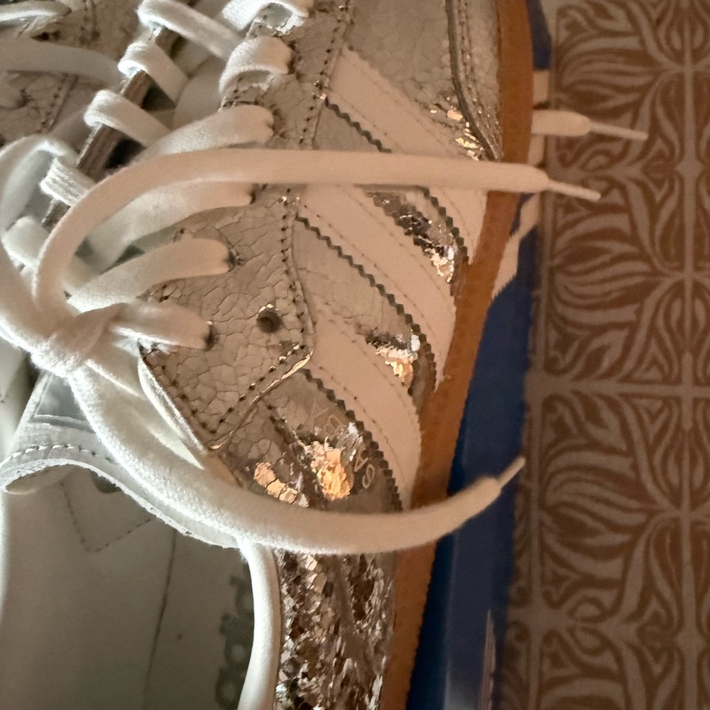 adidas silver metallic women's sneaker.  Size 10 - Picture 7 of 9